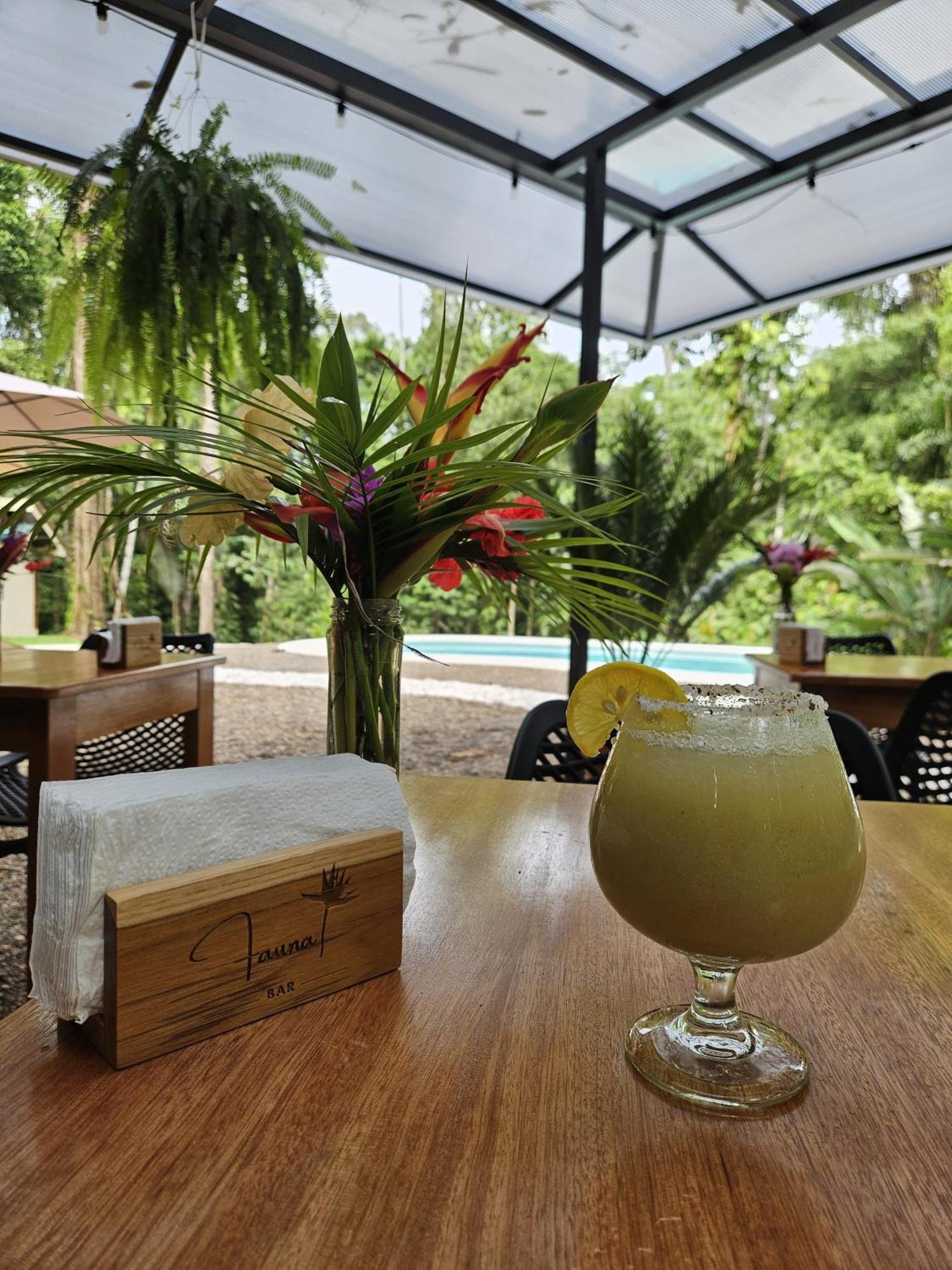 Fauna Lodge Drake Bay ภายนอก รูปภาพ